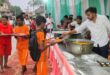 गाजीपुर: हनुमान मेडिकल हाल के तत्‍वावधान में कांवरियो के लिए आयोजित हुआ भण्‍डारा
