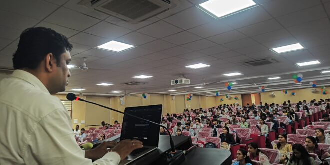 बीएचयू साउथ कैंपस में व्यवसायिक पाठ्यक्रमों के विद्यार्थियों के लिए “एआई करियर पावर वर्कशॉप” का हुआ आयोजन