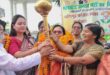 सपा के प्रदेश अध्‍यक्ष श्‍यामलाल पाल के जन्‍मदिन पर विभा पाल ने दिया अनोखा उपहार, साइकिल की सवारी छोड़ कमल के फुल का पकड़ा दामन