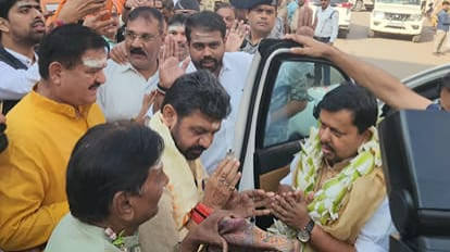 भाजपा के राष्ट्रीय अध्यक्ष नितिन नवीन ने श्रीकाशी विश्‍वनाथ मंदिर में किया दर्शन-पूजन