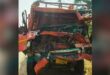 वाराणसी: खडे ट्रक में घुसा मिनी ट्रक, दो की मौत- एक गंभीर