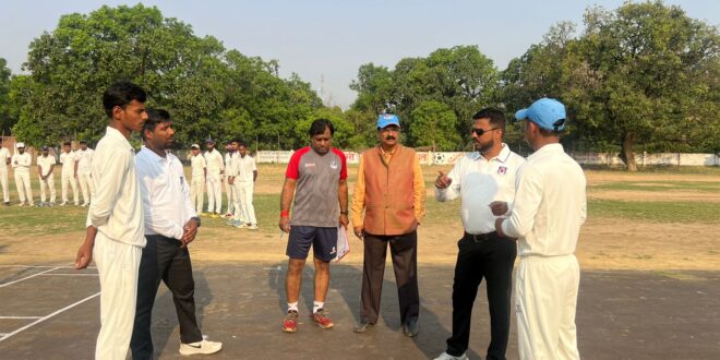 गाजीपुर: अंडर 19 अंतर जनपदीय क्रिकेट ट्रायल का तीसरा मैच देवरिया तथा आजमगढ़ के बीच सम्पन्न