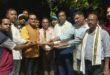 न्‍यूज 18 की टीम को गाजीपुर प्रेस क्‍लब ने किया सम्‍मानित