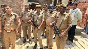 जौनपुर: मकान के बारजे के विवाद में चली गोली, एक की मौत-दो घायल