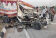 जौनपुर: अनियंत्रित ट्रेलर ने दो पिकअप में मारी टक्कर, दो की मौत