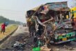 जौनपुर: ट्रक ने खड़े ट्रेलर में पीछे से मारी टक्कर, चालक-खलासी की मौत