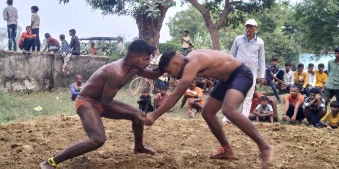 गाजीपुर: दो दिवसीय खेल प्रतियोगिता का हुआ आयोजन, एथलेटिक्स प्रतियोगिता मे जूनियर वर्ग के 100 मीटर दौड़ में सत्यानंद प्रथम