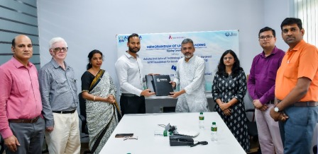 अशोका इंस्टीट्यूट वाराणसी और वेगर्स कार्पोरेशन आपसी सहयोग से सामाजिक व आर्थिक रुप से अशक्त युवाओं का संवारेंगे भविष्य