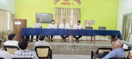 गाजीपुर: नवीन शैक्षणिक सत्र का नामांकन दर बढ़ाएं प्रिंसिपल- जिला विद्यालय निरीक्षक भाष्कर मिश्रा