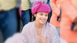 सपा सांसद प्रिया सरोज का इंस्‍टाग्राम अकाउंट सस्‍पेंड