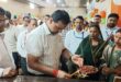 गाजीपुर डीएम ने समूह की महिलाओ से किया संवाद, कहा- अपने प्रोडक्ट के क्वावलिटी से कभी नही करें समझौता
