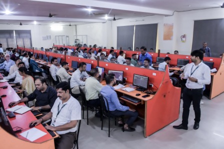 अशोका इंस्टीट्यूट वाराणसी में पायथन विषयक फैकल्टी डेवलपमेंट प्रोग्राम संपन्न