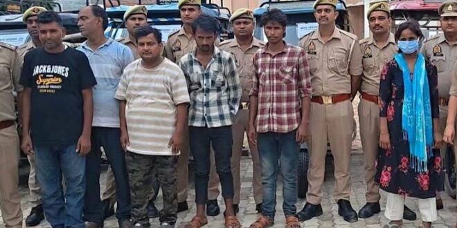 आजमगढ़: ई-रिक्‍शा और बैटरी चोर गैंग का पुलिस ने किया पर्दाफाश, 20 लाख रुपये के ई-रिक्‍शा के साथ छह गिरफ्तार   