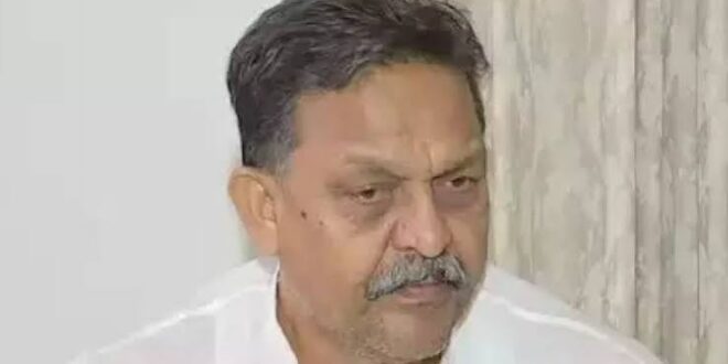 शस्‍त्र लाइसेंस के कागजातो के धोखाधड़ी में सांसद अफजाल अंसारी के खिलाफ एक बार फिर मुहम्‍मदाबाद थाने में मुकदमा दर्ज