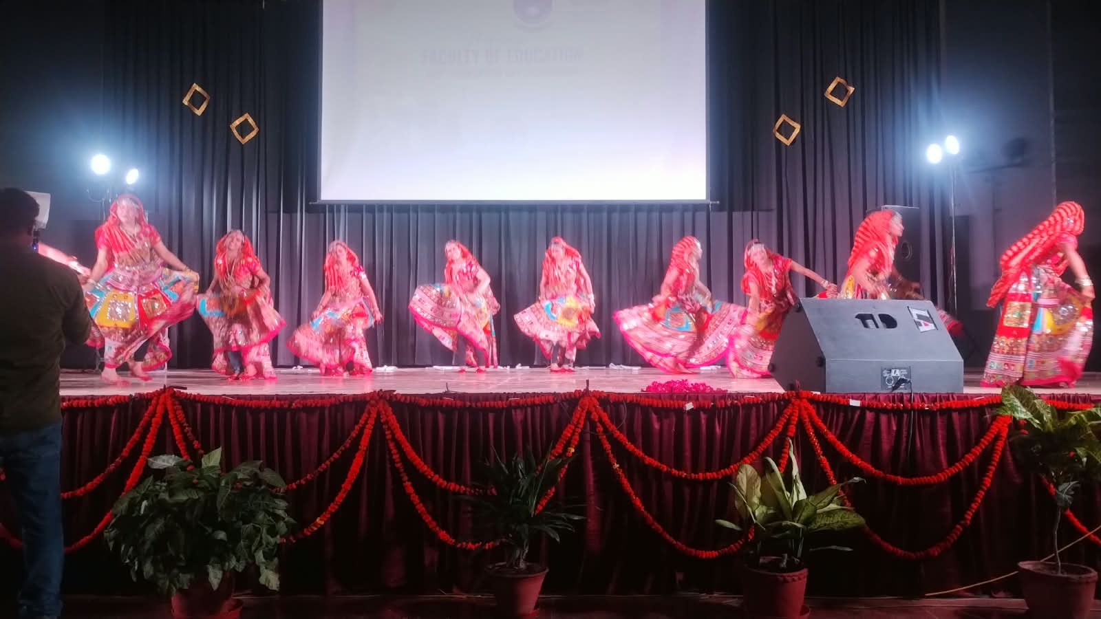 बीएचयू द्वारा संचालित विद्यालयों में शिक्षकों की नियुक्ति हेतु कंप्यूटर आधारित परीक्षा में 3843 अभ्‍यर्थियो ने लिया भाग