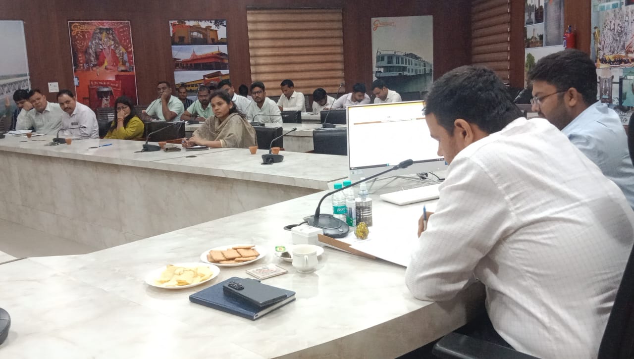 गाजीपुर: राष्‍ट्रीय प्रेम, एकता व तिरंगे के प्रति सम्‍मान है हर घर तिरंगा अभियान- डीएम