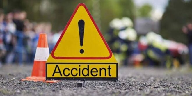 गाजीपुर: ट्रेलर की चपेट में आने से दूध विक्रेता की मौत