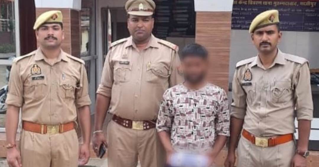मुहम्‍मदाबाद पुलिस ने 25 हजार इनामियां नाटा को किया गिरफ्तार