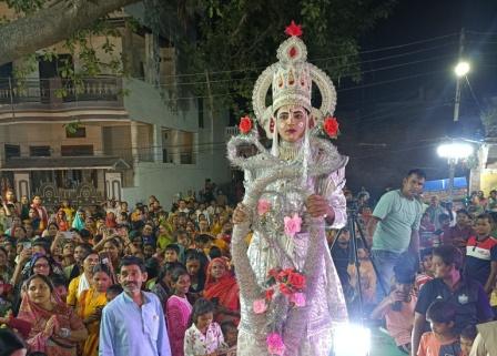 गाजीपुर: धनुष यज्ञ, सीता स्वयंवर तथा परशुराम-लक्ष्मण संवाद की लीला ने मोहा दर्शकों का मन