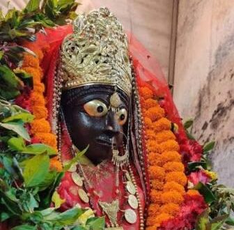 गाजीपुर: मां कामाख्‍या मंदिर में शारदीय नवरात्र की तैयारियां पूरी, पुलिस ने किए चाक-चौबंद व्‍यवस्‍था